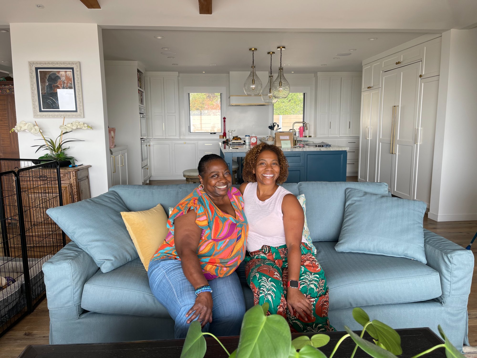 Brandi and Sandra in a beautiful house sit